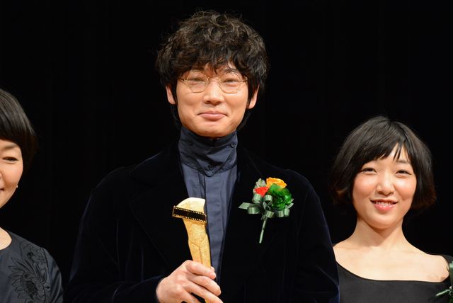 綾野剛、主演男優賞受賞に困惑?!　「自分をどう疑っていいのか…」　画像ギャラリー（3枚目）