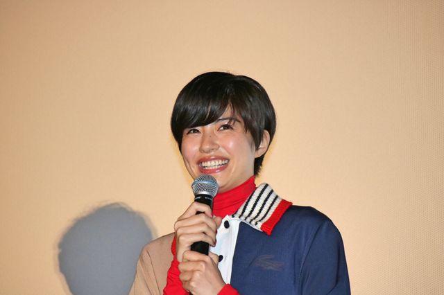 坂口健太郎＆佐久間由衣＆山本舞香、めっちゃ仲良し！『劇場版　ファイナルファンタジーXIV 光のお父さん』大ヒット御礼舞台あいさつ（3枚目）