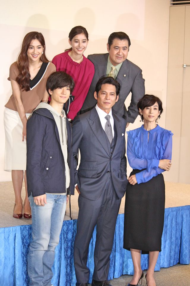織田裕二、中島裕翔ら月9ドラマ「SUITS/スーツ」記者会見（2枚目）