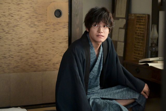 【画像8枚】朝ドラ「風、薫る」りん（見上愛）はうまく答えられず…第127回場面写真（4枚目）