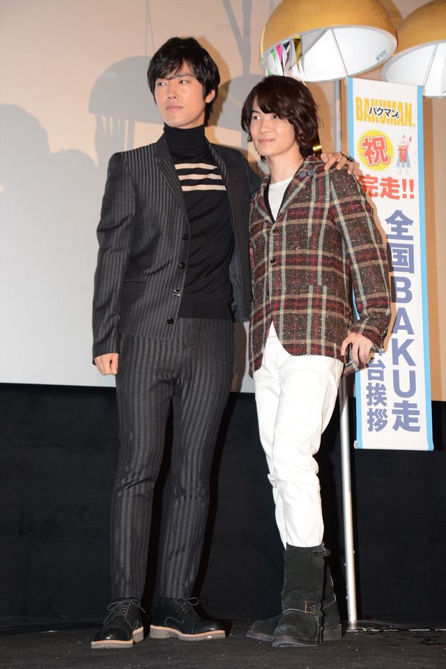 佐藤健への愛が止まらない！神木隆之介の禁断の隠し撮り？『バクマン。』大ヒット舞台あいさつ（12枚目）