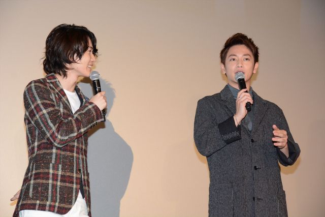 佐藤健への愛が止まらない！神木隆之介の禁断の隠し撮り？『バクマン。』大ヒット舞台あいさつ（17枚目）