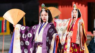 「光る君へ」吉高由里子、銀粉のラブシーンに驚き