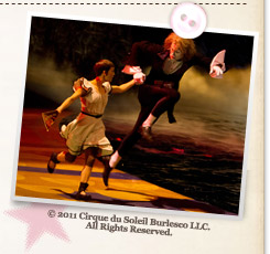 『シルク・ドゥ・ソレイユ3D 彼方からの物語』© 2011 Cirque du Soleil Burlesco LLC. All Rights Reserved.